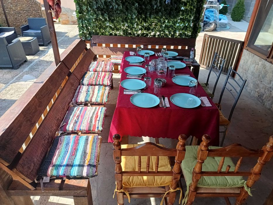 Продава се Къща в с. Борци, Област Шумен - 240 кв.м за 489 €/кв.м - Снимка #2