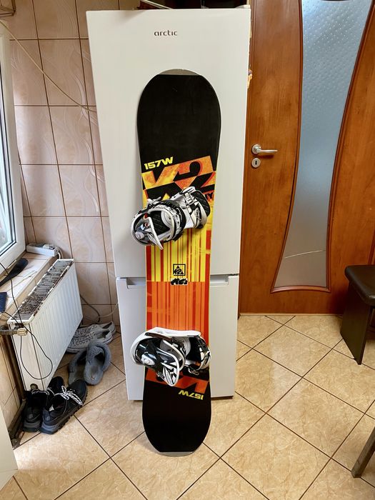 Placa snowboard 157 cm k2 wide cu legaturi