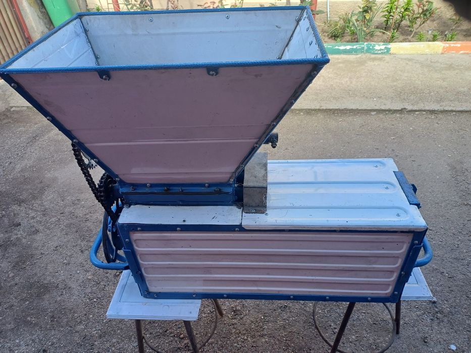 Deciorchinator electric