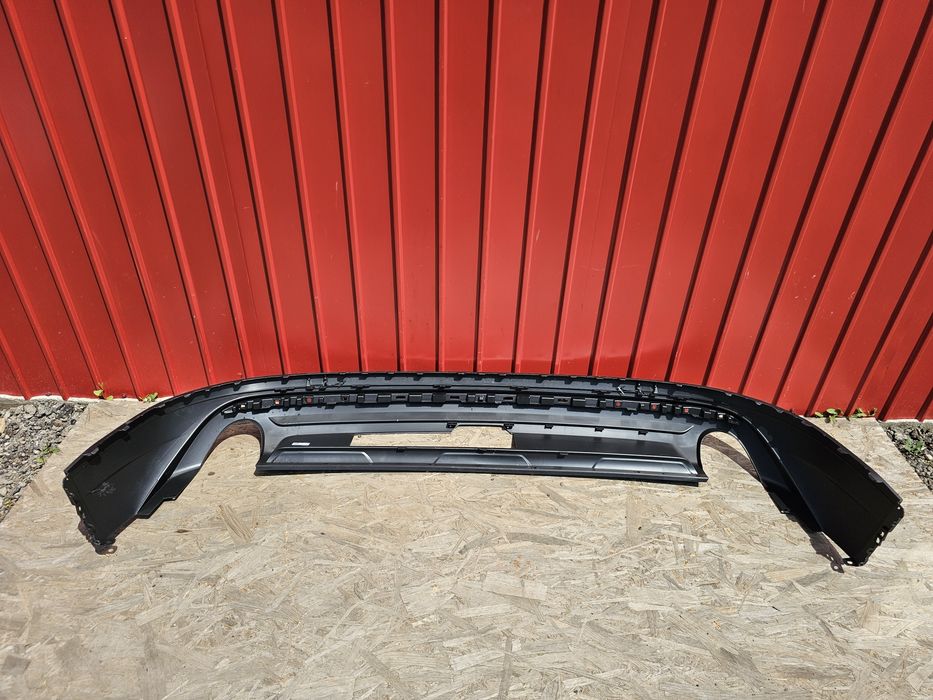 Spoiler difuzor bara spate VW Touareg dupa 2018 NOU