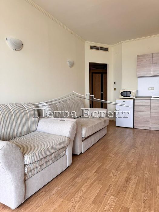 Продава се Двустаен апартамент в к.к. Елените - 82 кв.м за 560 €/кв.м - Снимка #1