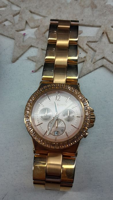 Vând ceas ,dama MK