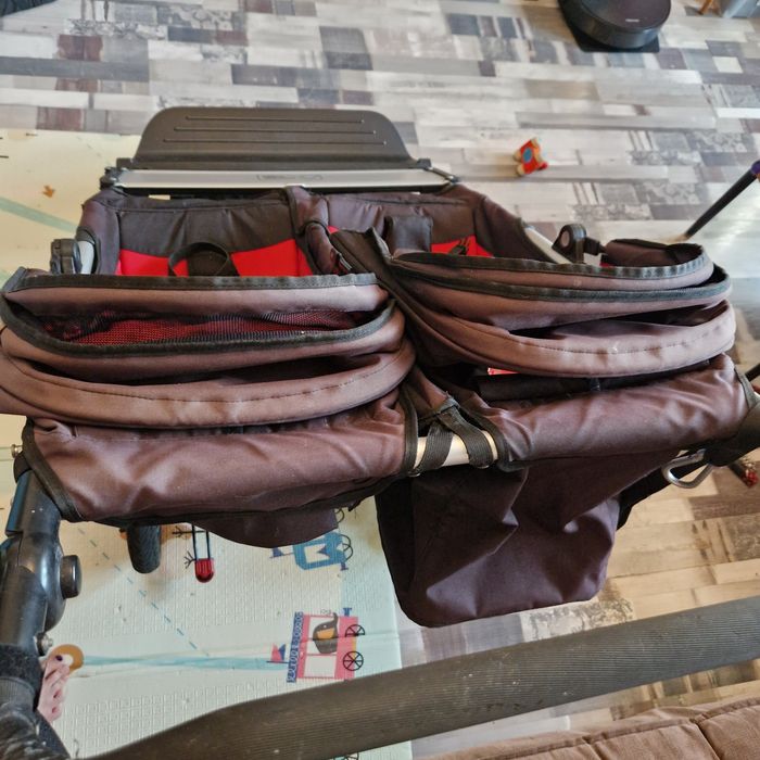 Количка за близнаци/ породени Mountain buggy duet