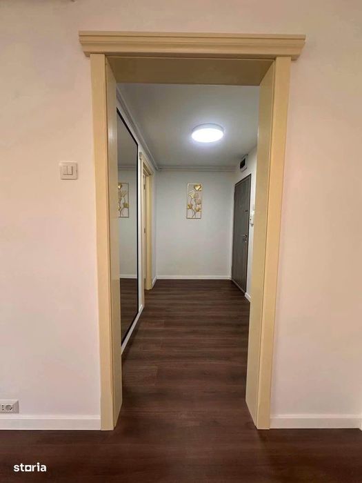 De vanzare apartament cu 2 camere si balcon, spatios, renovat in 2026