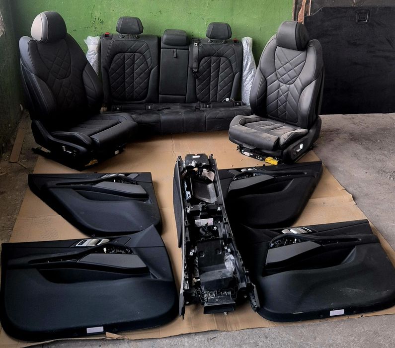 Салон за BMW G05 lci