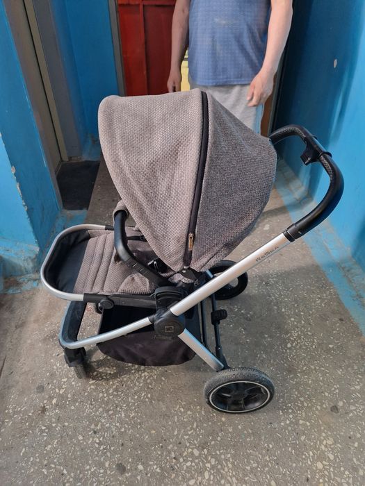 Продается детская коляска