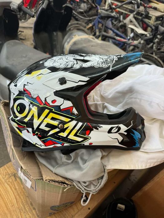 Каска Oneal enjoy the ride