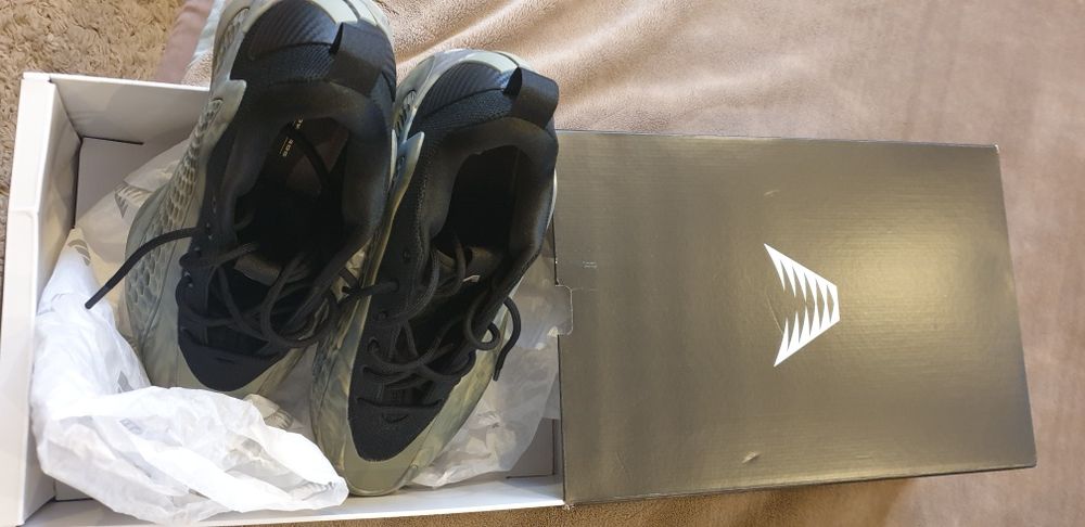 Adidas Anthony Edward