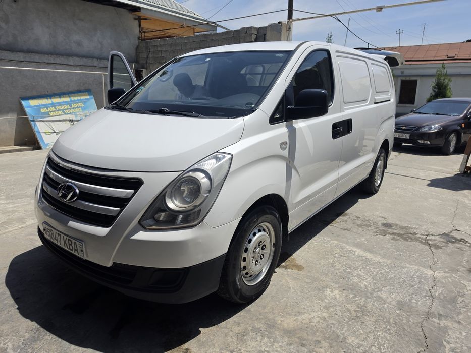 Hyundai grand starex yuk furgon 2 tona