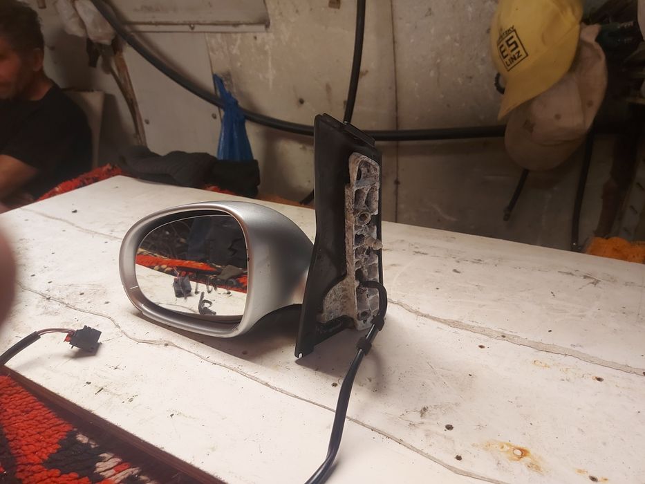 Оригинални Огледала за Голф 5 Плюс 2005- 2009г