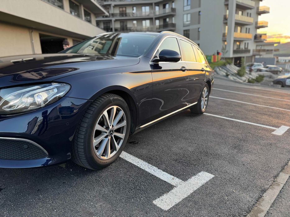 mercedes e200 2020 superb