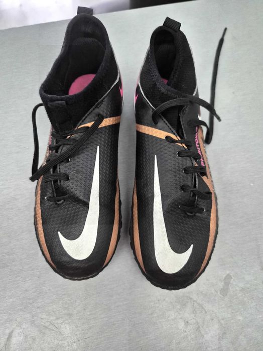 Детски футболни стоножки Nike