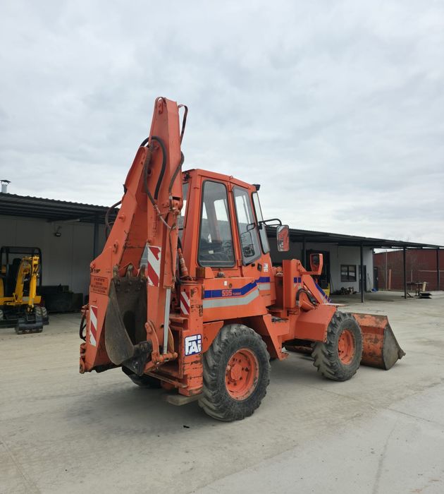 Vand buldoexcavator  Fai-Komatsu