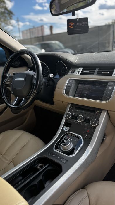 Land Rover Range Rover Evoque SD4 Meridian