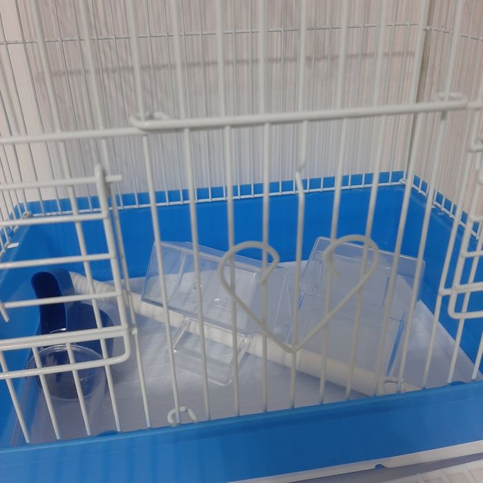 Продам клетку для попугая