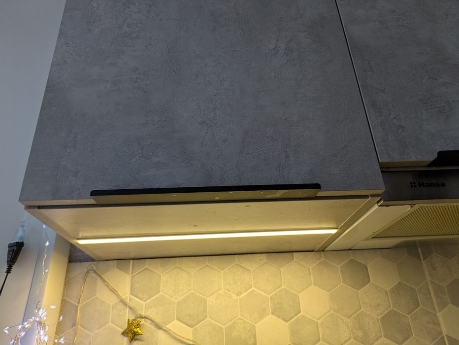 Продам кухонный гарнитур срочно!