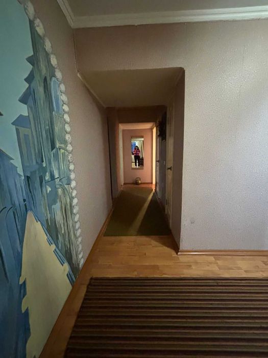 Продам 4 ком квартиру