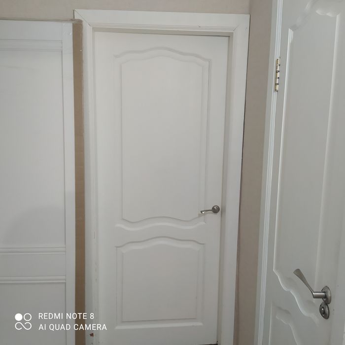 Продам двери деревянные