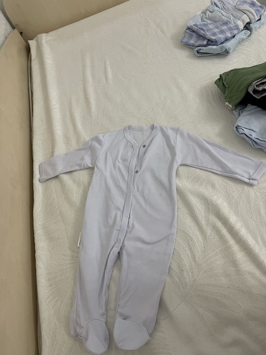 Детские вещи 0-3,3-6,6-9