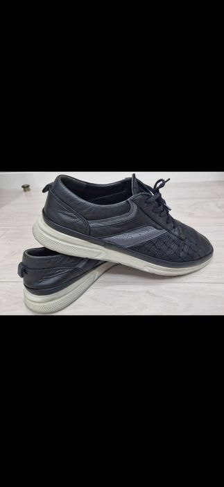 Крос туфли  45 размер