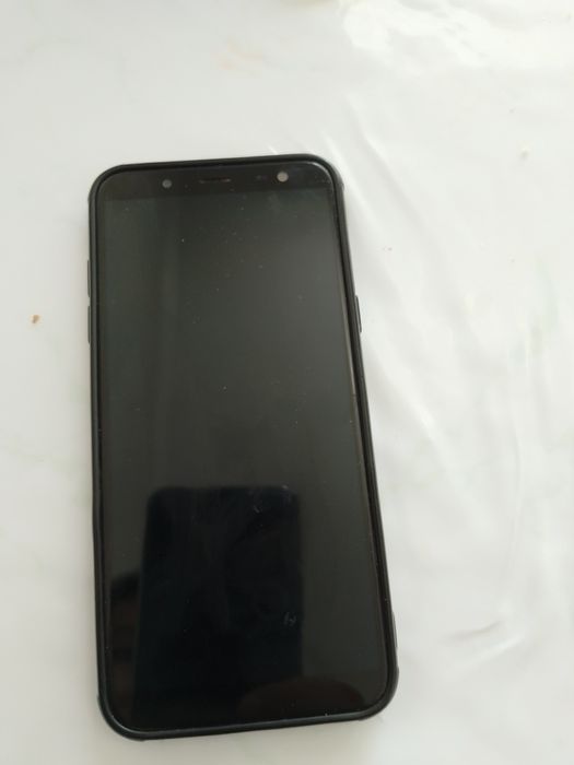 Самсунг Galaxy A6