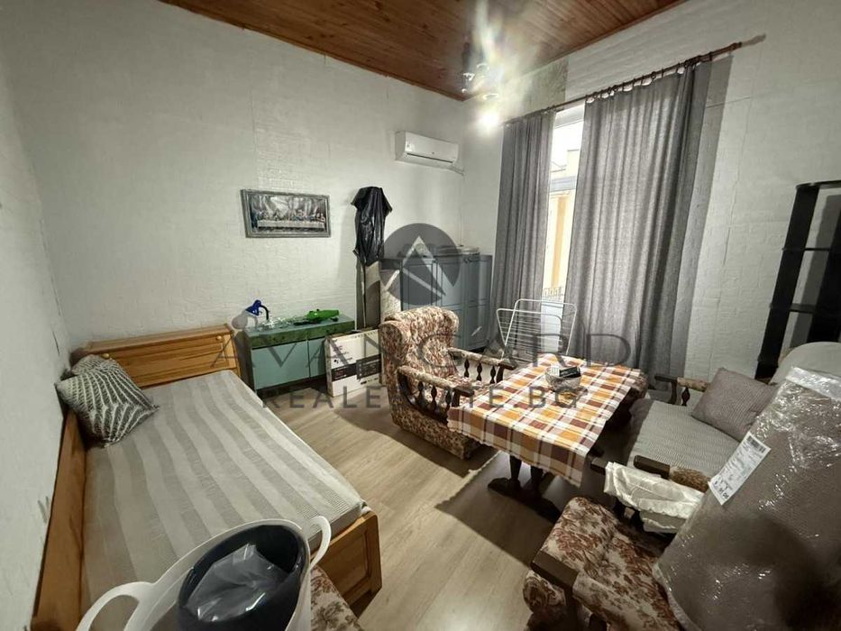 оф.25161 Обзаведен етаж от къща в Капана