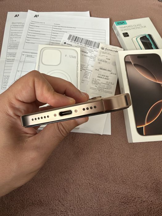 iPhone 16 Pro Max 512 Gold като нов