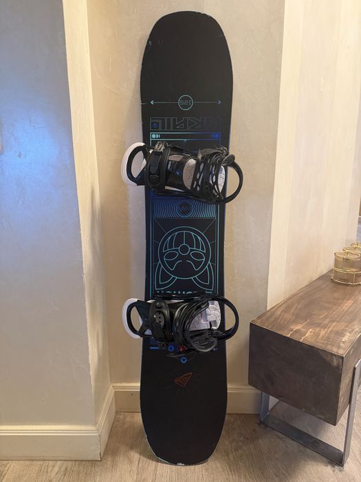 Vand Set snowboard copii  Salomon Grail 125 cm + Legaturi Burton Smalls + ThirtyTwo BOA 36.5