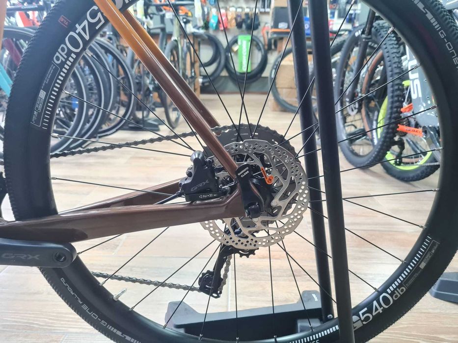 Bicicleta gravel Kross Esker 7.0 28- L- stoc la Est Bike Funky Sports