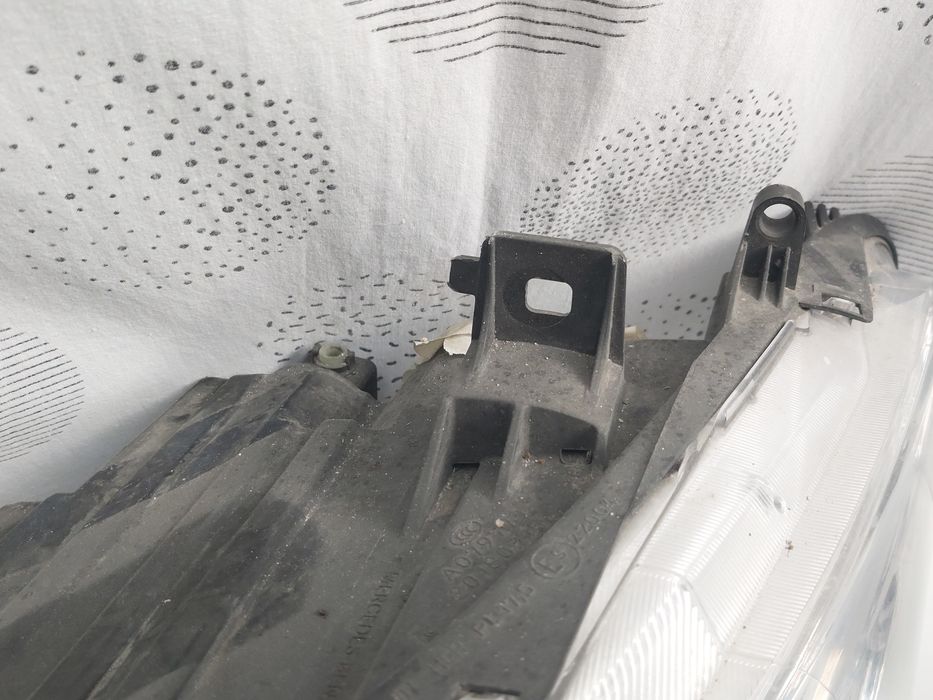 Фар Mercedes Sprinter A910 W910  2020г