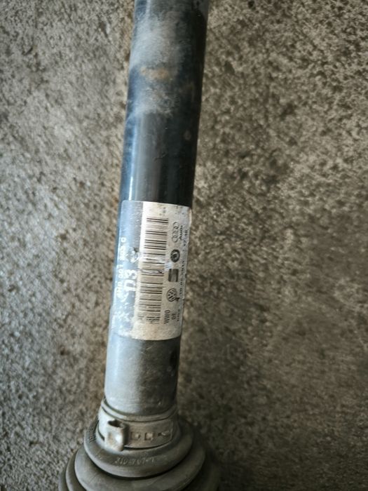 Полуоски за Audi A8 D4 4.2tdi 385кс.