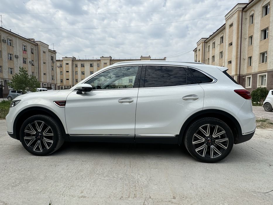 Срочно продаю свою машину