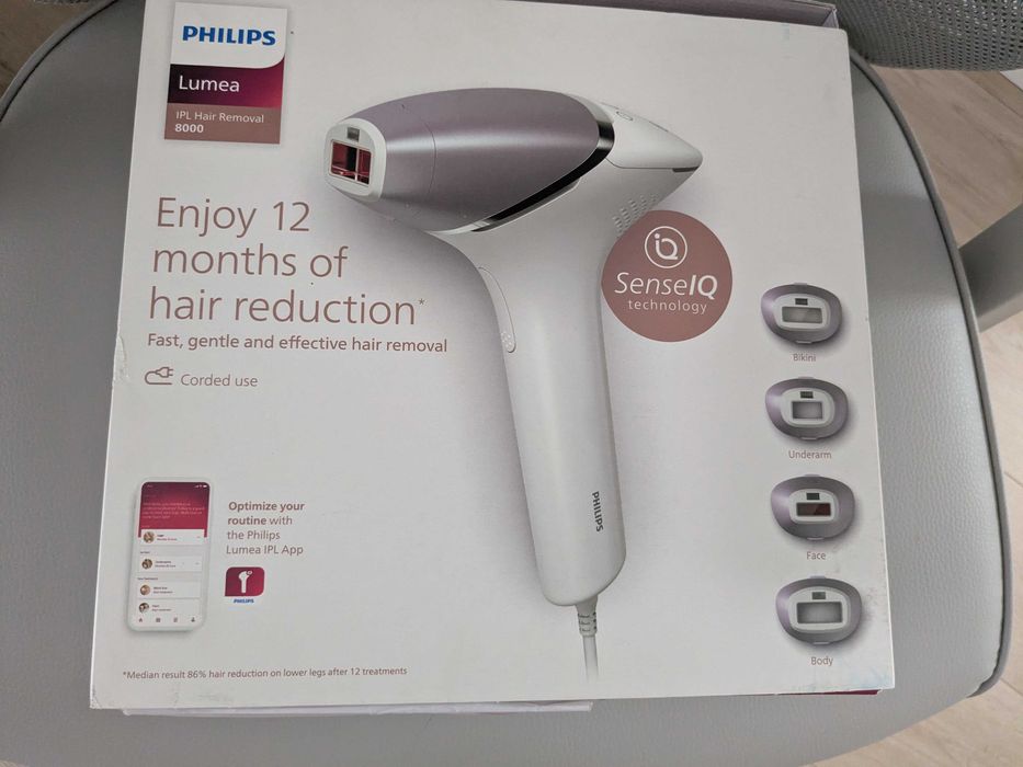 Epilator IPL Philips Lumea Seria 8000