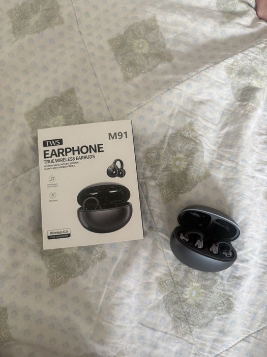 Наушники новые беспроводные