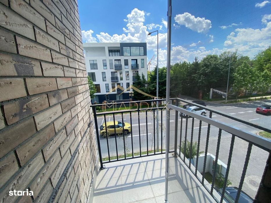 Apartament cu 3 camere // Erou Iancu Nicolae