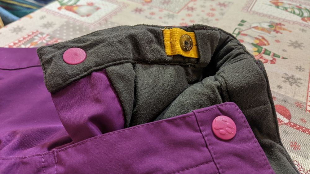 Ски долнище Jack Wolfskin за 3-4 годишно дете