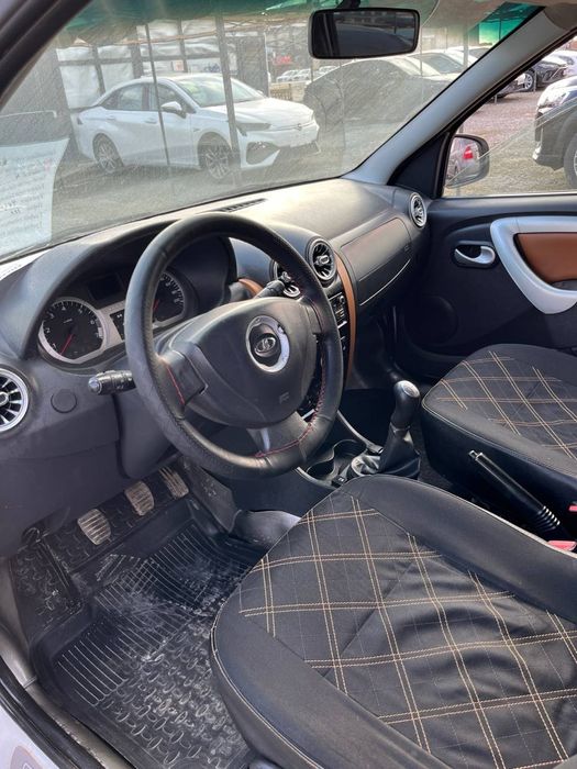 Ларгус сотилади 2018