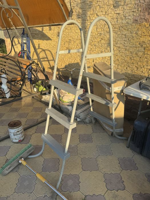 Бассейн каркасный