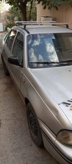 Продам машину нексия