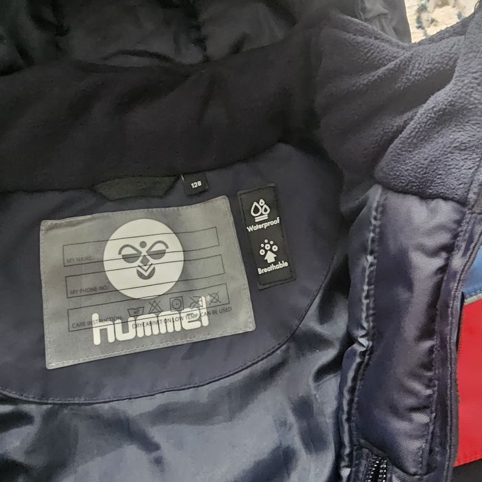 Vând salopeta ski copii Hummel