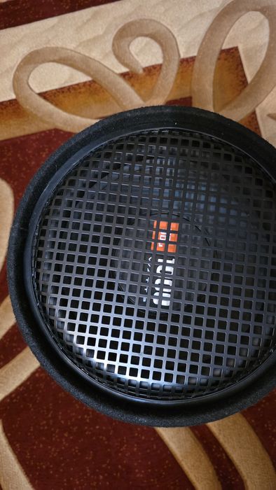 Subwoofer auto 1000w + statie jbl