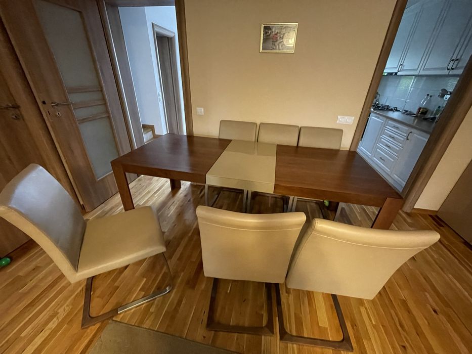 Masa living extensibila +6scaune