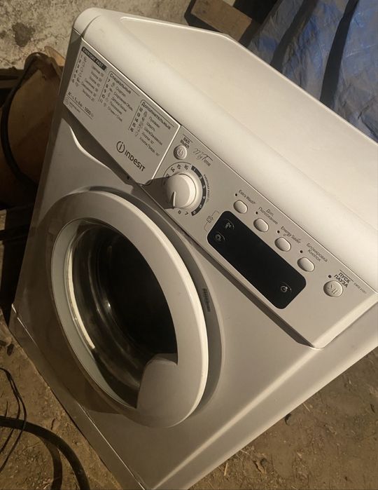 Продам стиральную машину