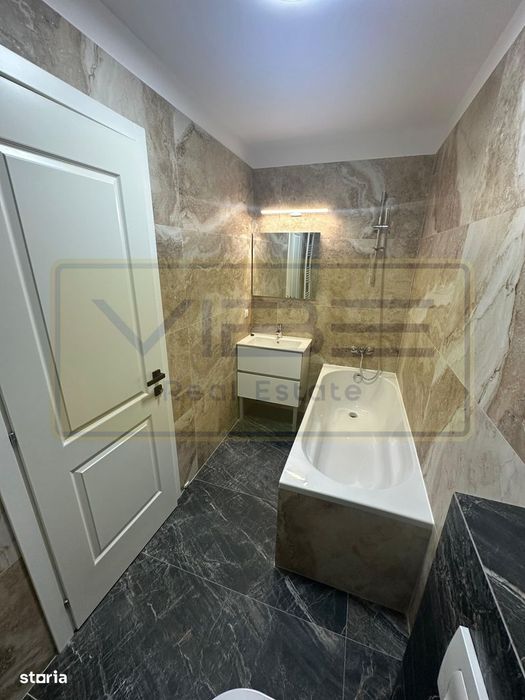 Poitiers Tower -Prima inchiriere - 2 camere + dressing  - mobilat mode