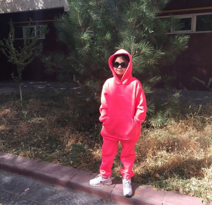 Супер стильный теплый костюм Monograme