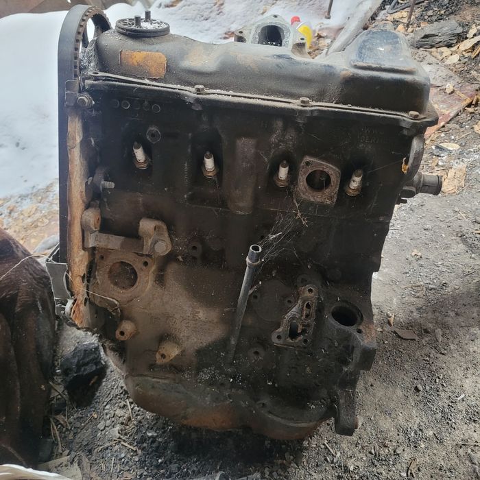 Двигатель от пассата