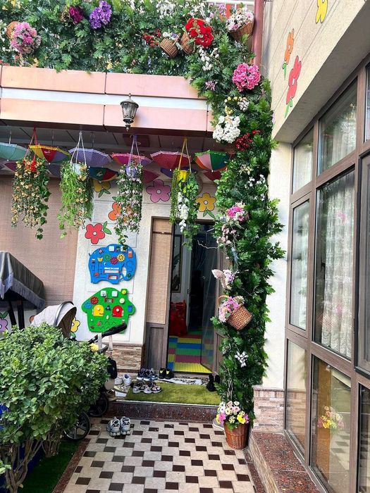 Sun'iy gullar va daraxtlar