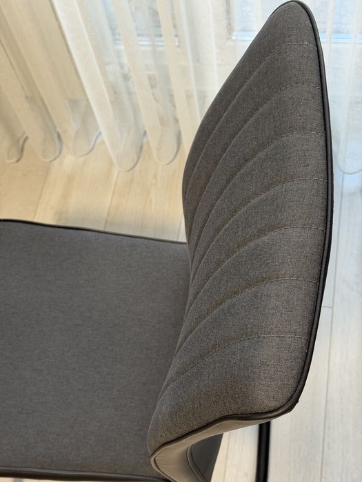 Трапезни столове – 6 бр., употребявани