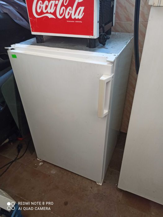 Хладилници под барови