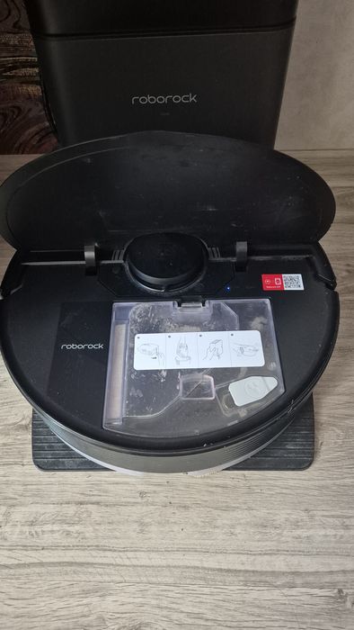 Продам робот-пылесос Roborock Q7 max Plus